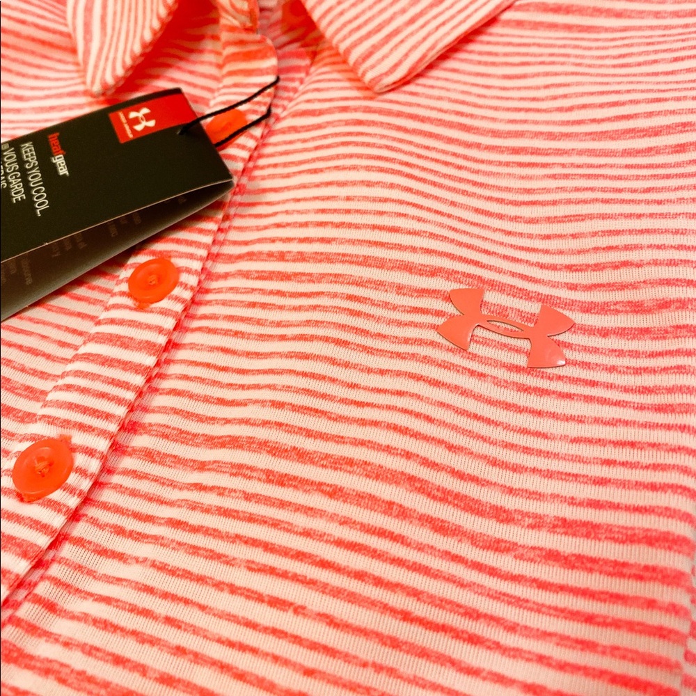 Under Armour! NEW! Fitted shirt.